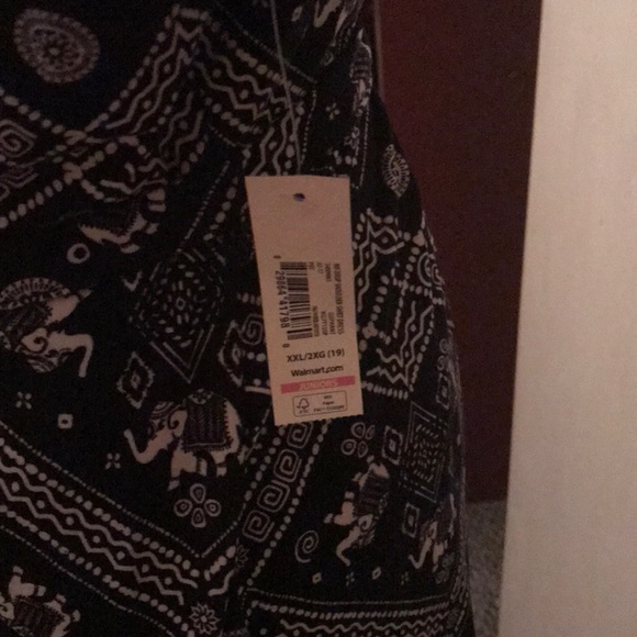 Elephant Print Dress - Picture 3 of 5